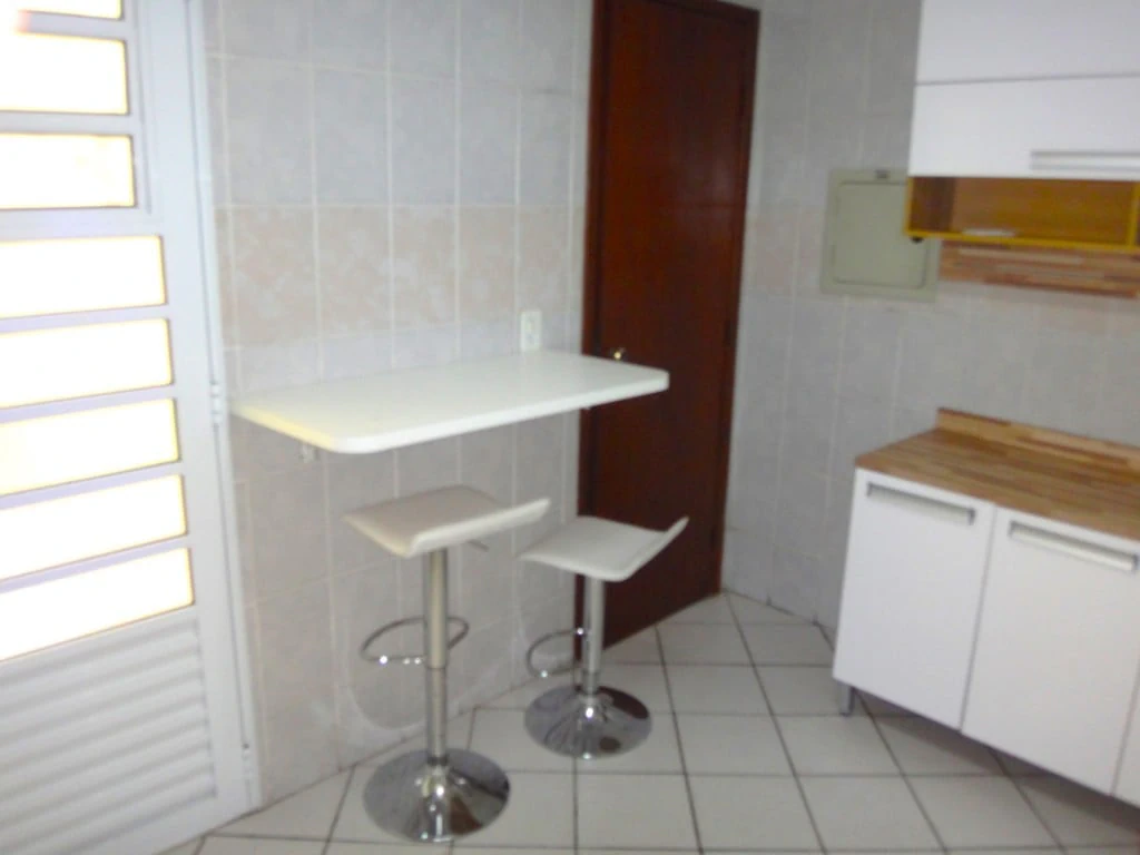 3-bedroom house with a home office in Curitiba — photo 20