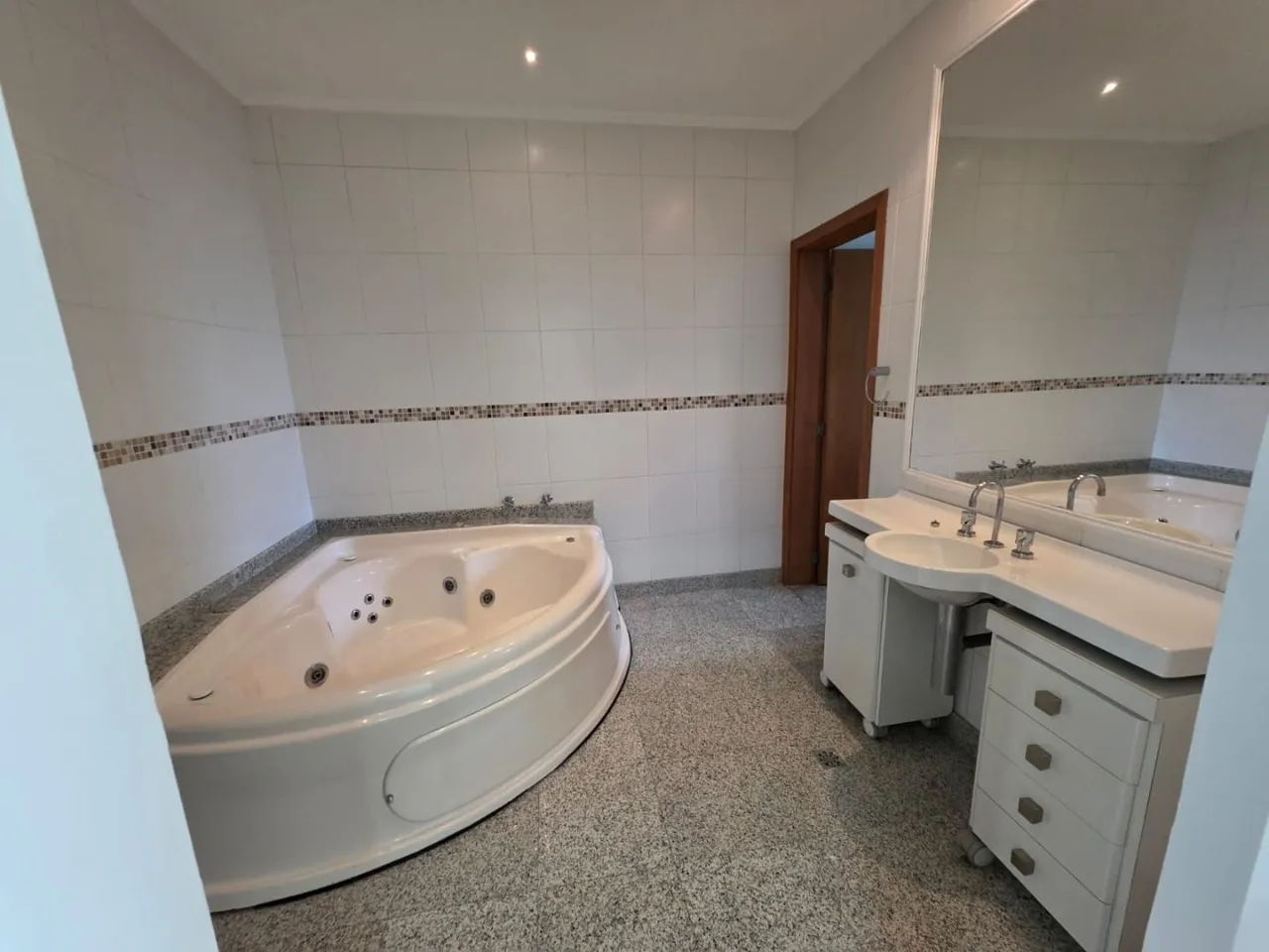 Casa con ventanales de piso a techo en Rio de Janeiro — photo 9