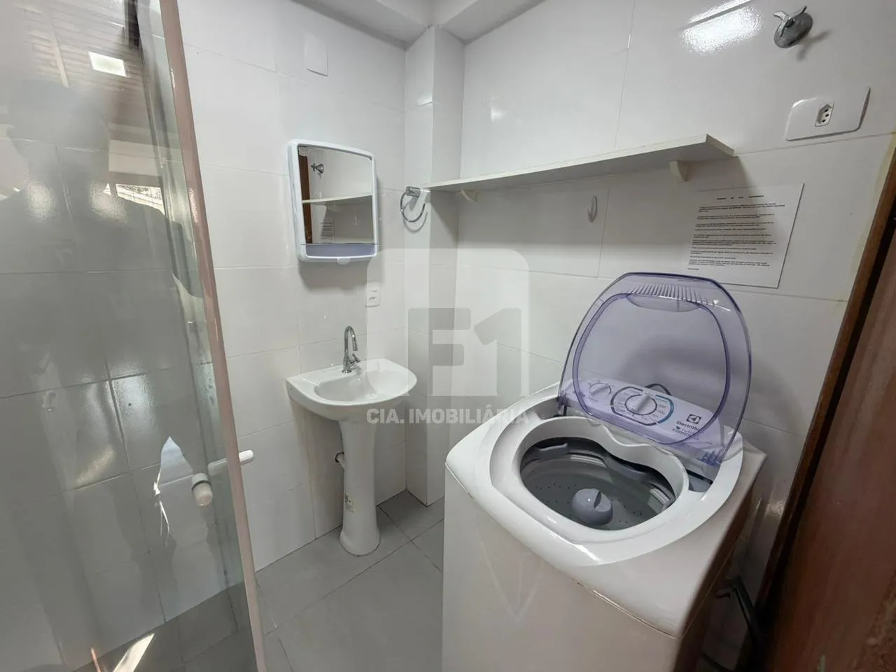 Меблированная студия 17 м² с кондиционером и 1 ванной — photo 10