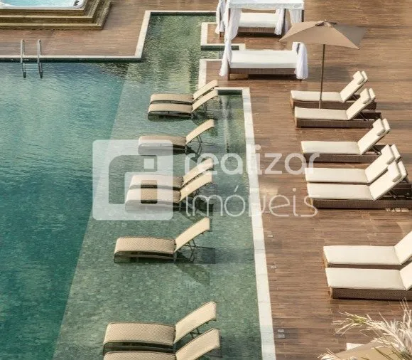 Furnished 2-bedroom apartment with private garden — photo 18