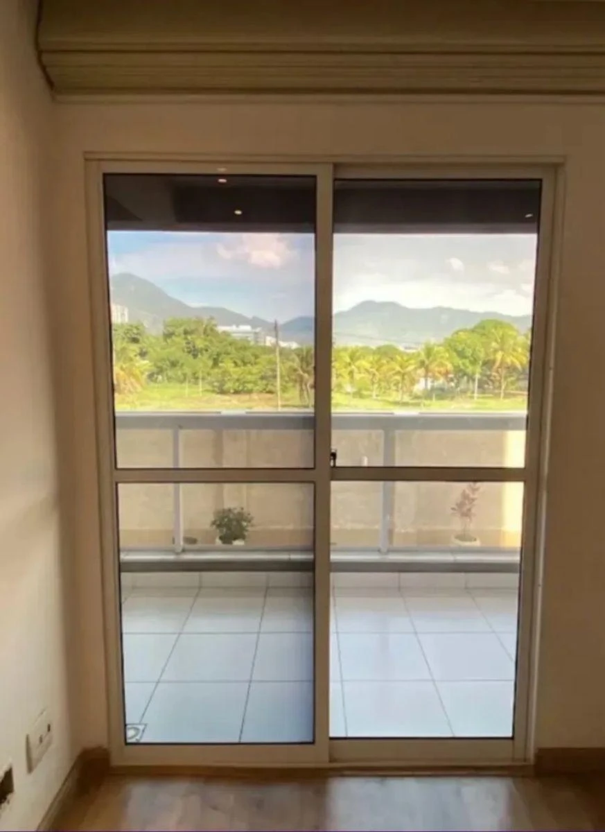 Mountain view in a 3-bedroom apartment, 80 m² — photo 12