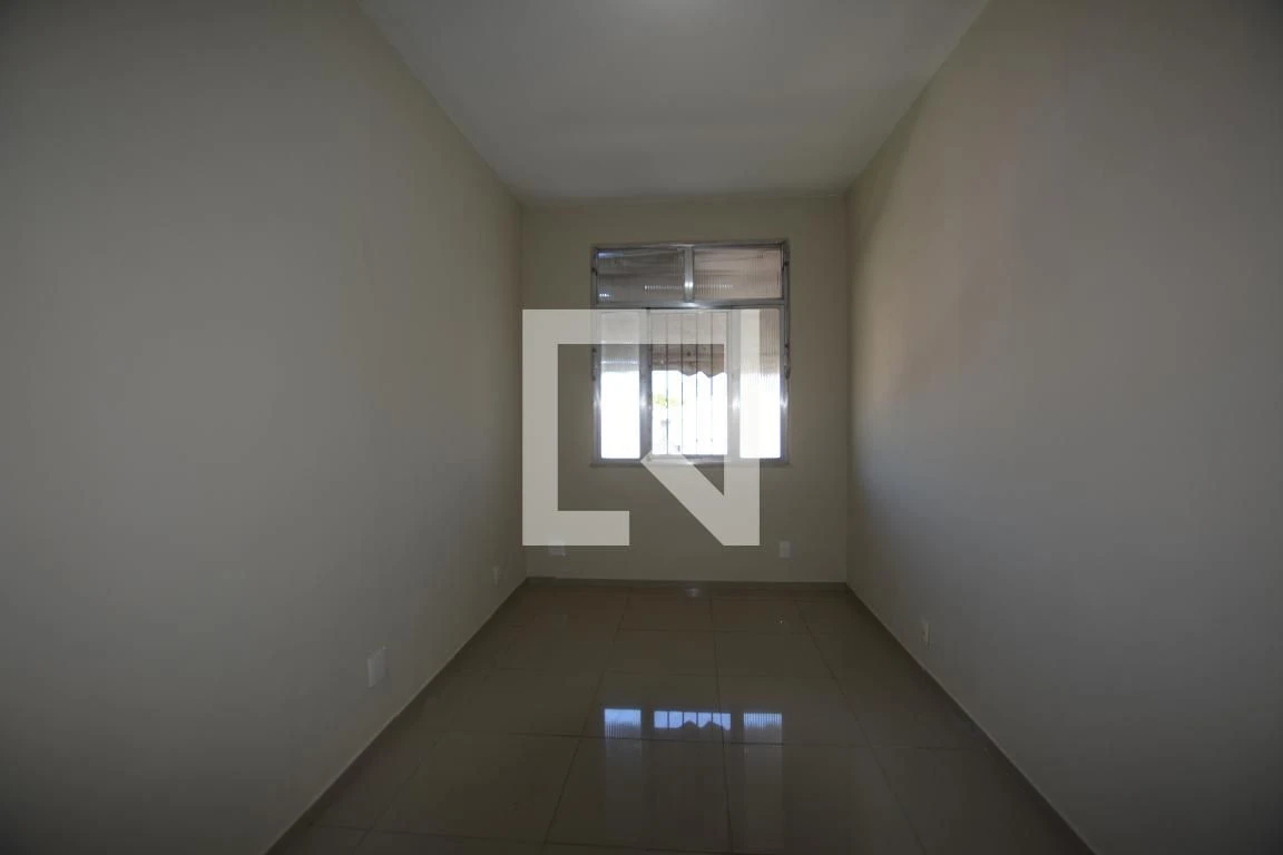 Apartamento com 2 quartos, 1 banheiro e 1 vaga — photo 31