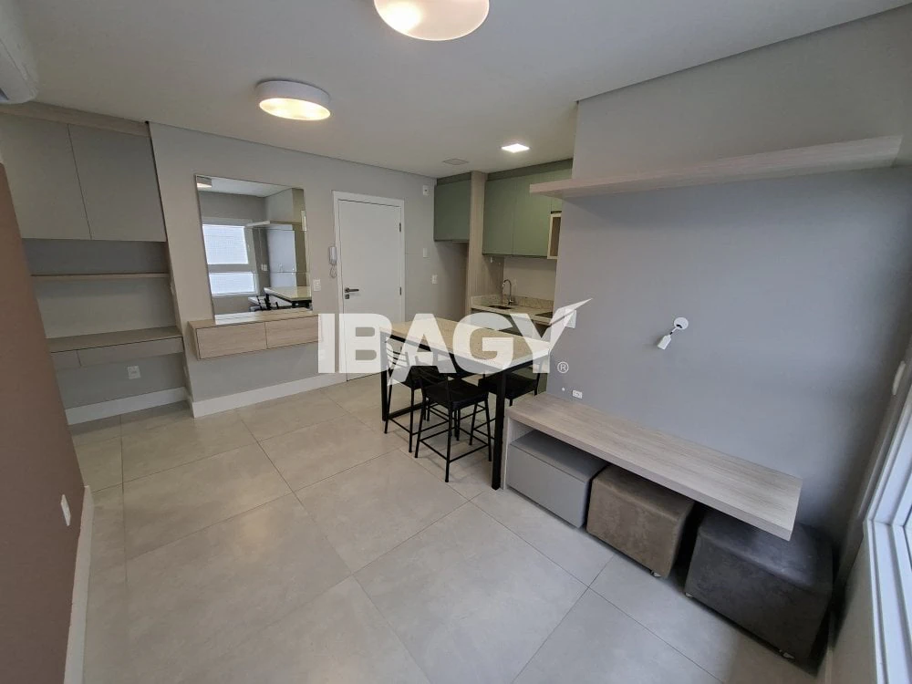 62 m² apartment with 2 en-suite bedrooms and 3 baths — photo 2