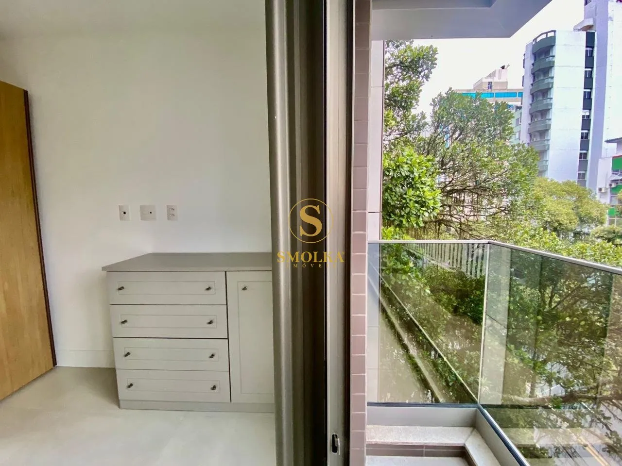 Private pool in a 2-bedroom apartment, 60 m² — photo 29