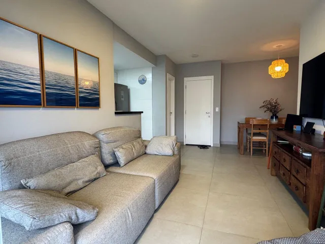 Furnished 3-bedroom apartment with open-plan kitchen — photo 8