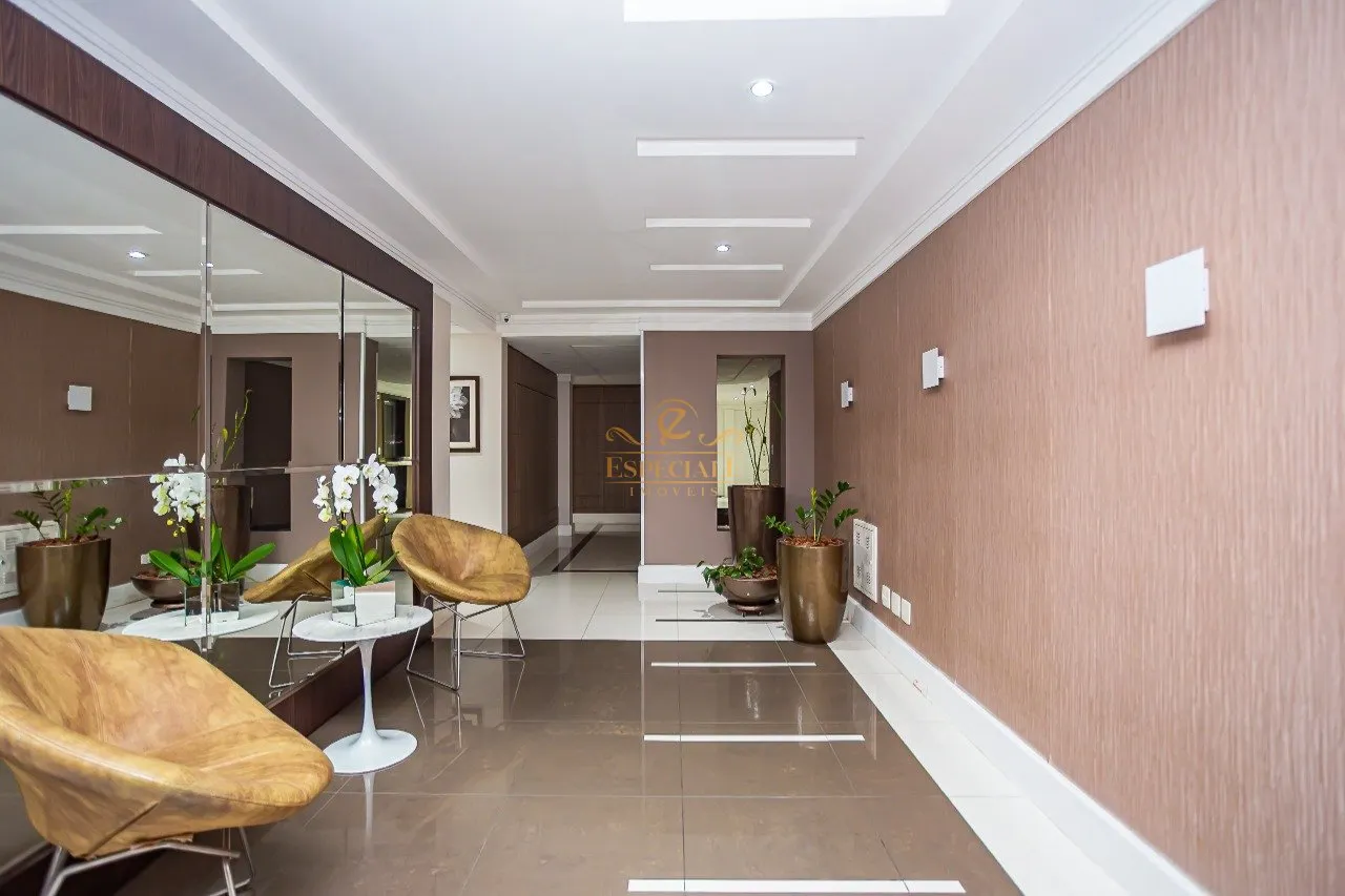 Home office in a 2-bedroom apartment, 94 m² — photo 23