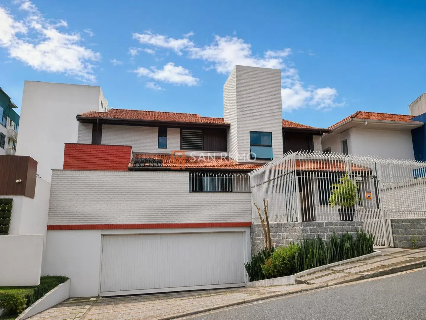 House with 6 bedrooms and 3 en-suite suites plus garden — photo 4