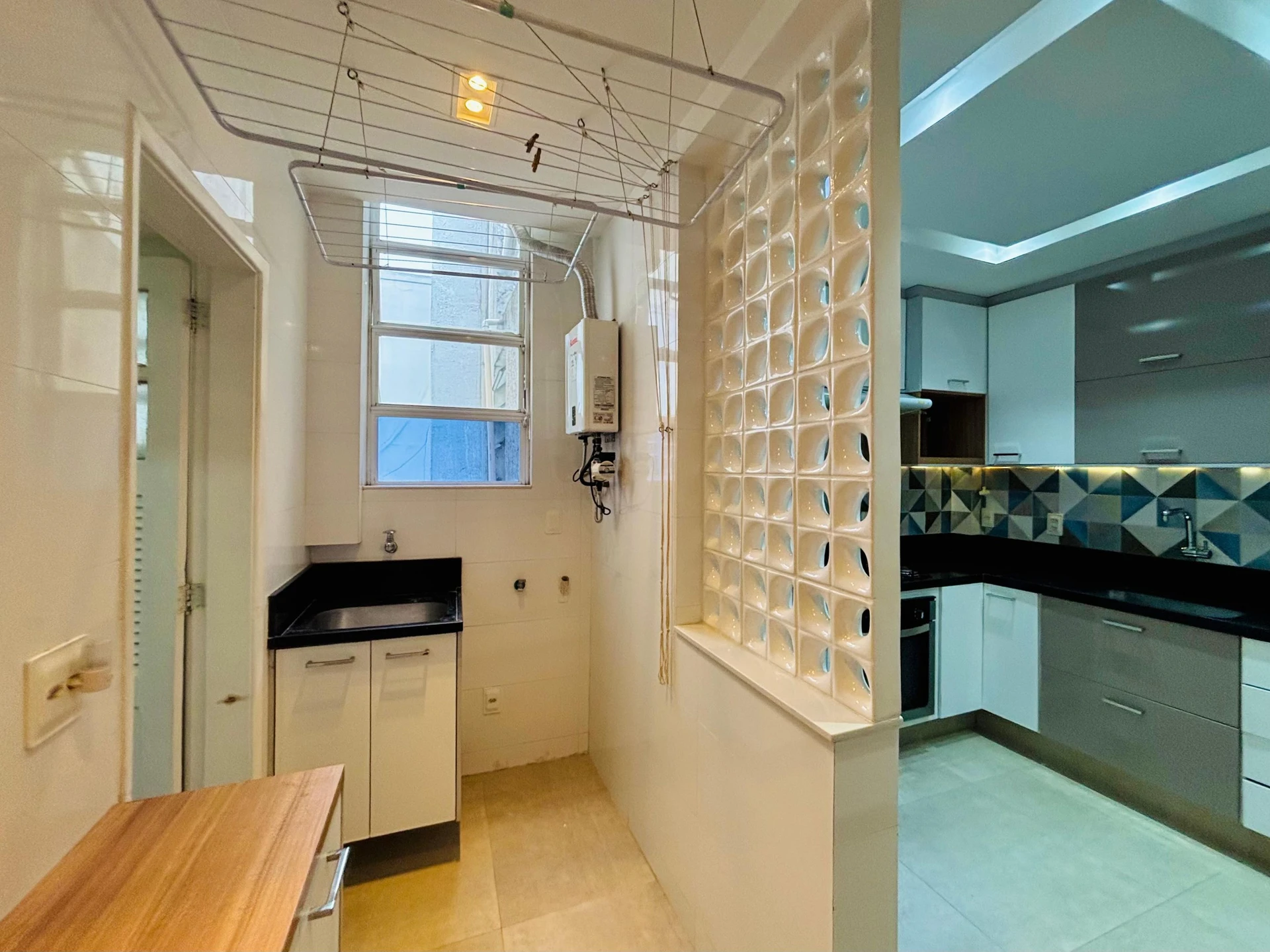 Apartamento com 3 quartos, varanda e cozinha integrada — photo 30