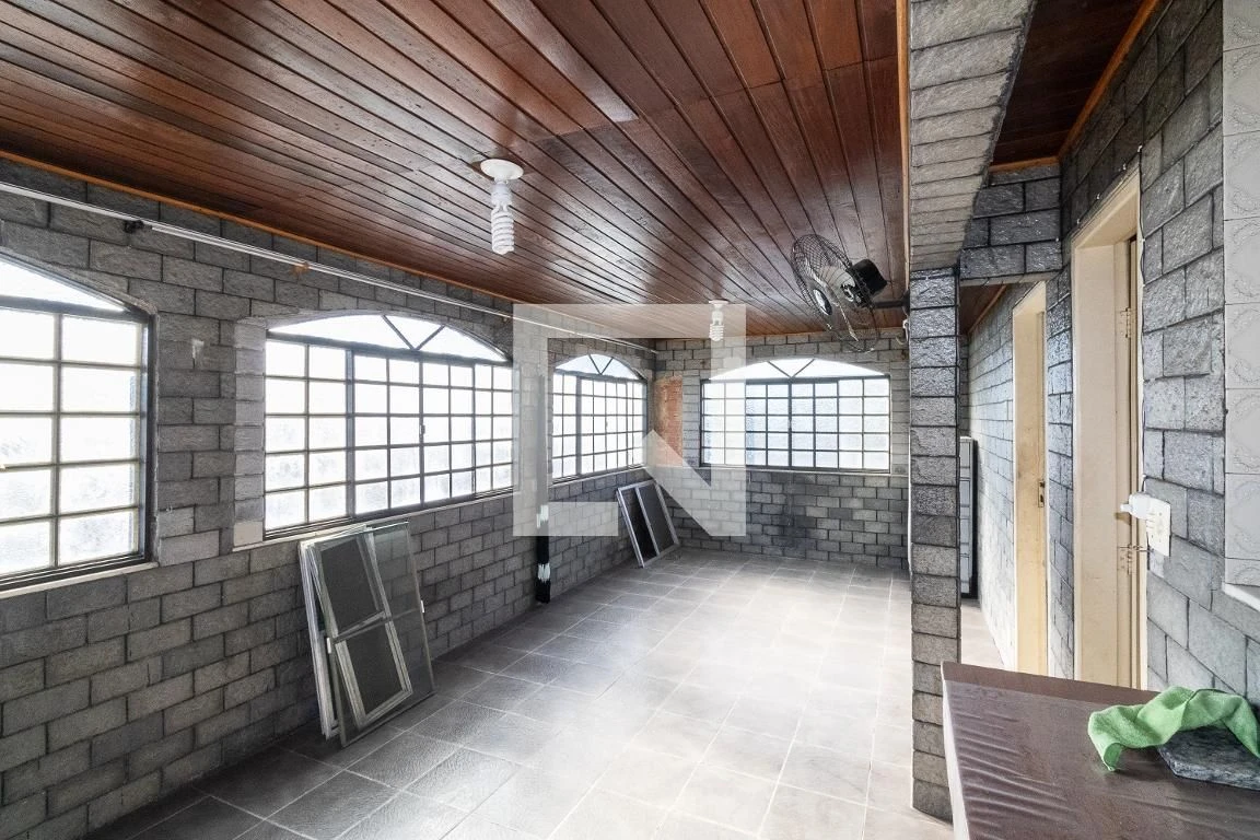 3-bedroom apartment with a separate gas-stove kitchen — photo 15