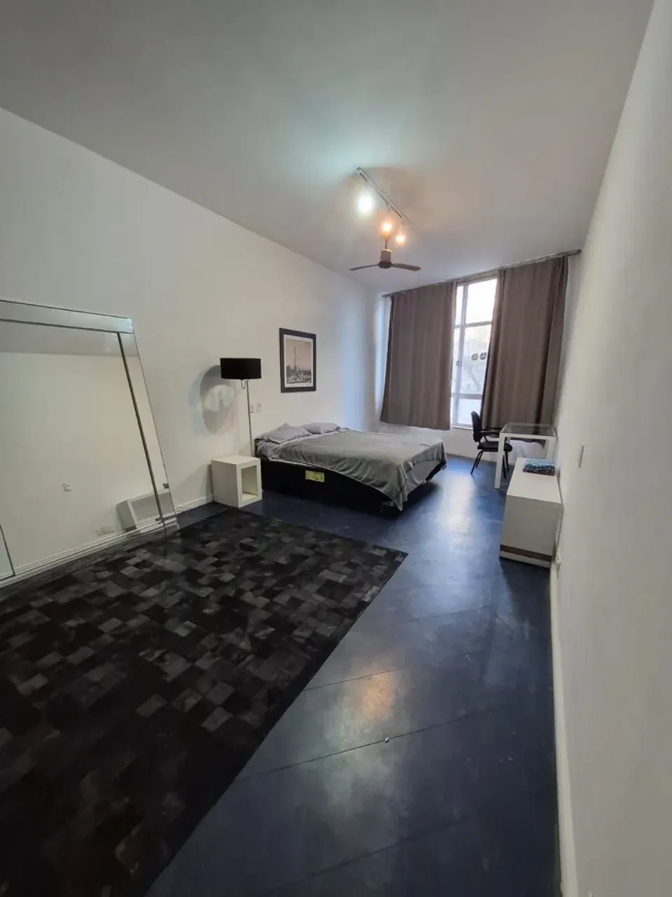 260 m² apartment with 4 bedrooms and 3 bathrooms — photo 18