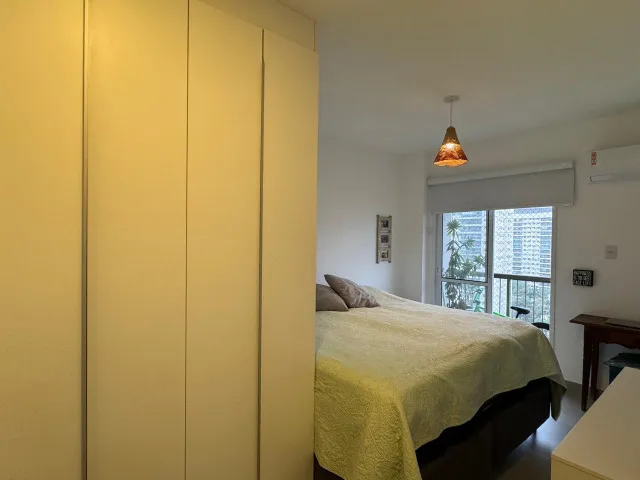 Furnished 3-bedroom apartment with open-plan kitchen — photo 3