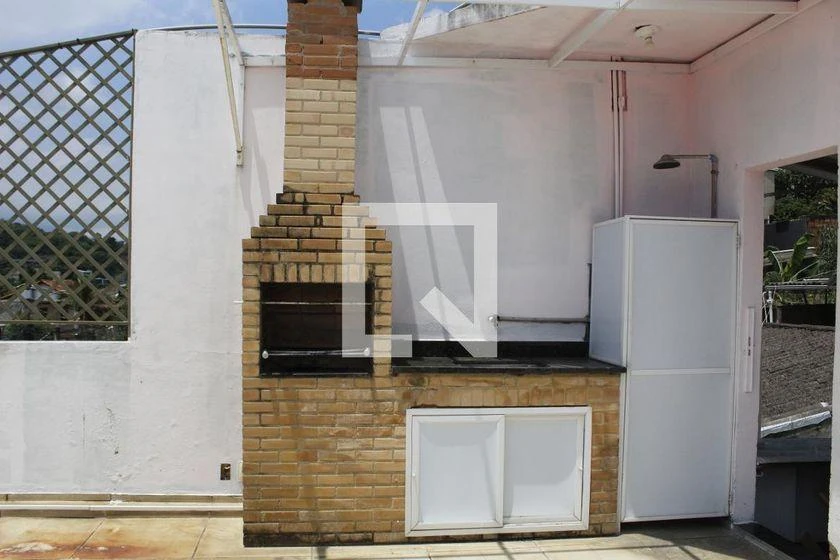 Casa para locação com 1 quarto e 360 m² — photo 3