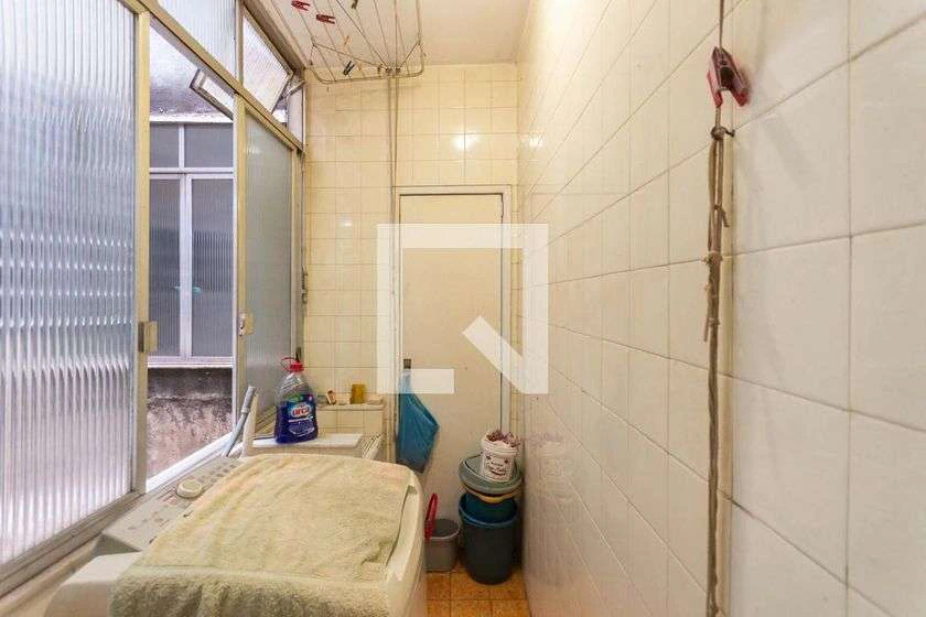 Furnished 2-bedroom apartment with 65 m² — photo 26