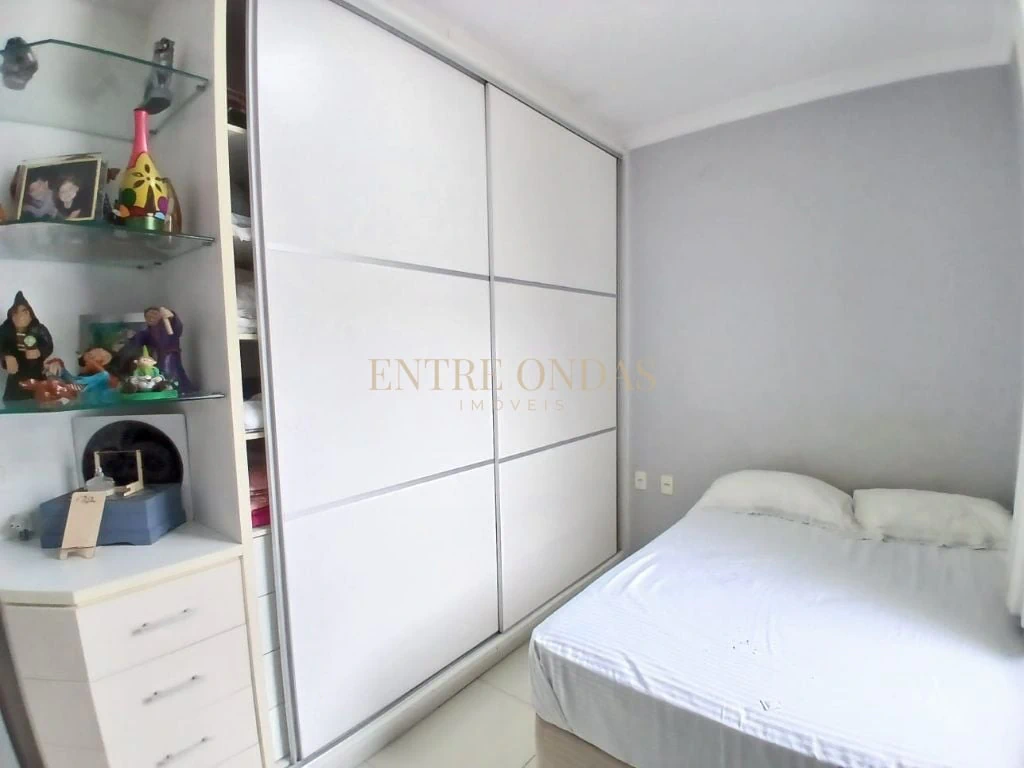 Меблированный дом с 3 спальнями, 148 м² и 3 санузлами — photo 8