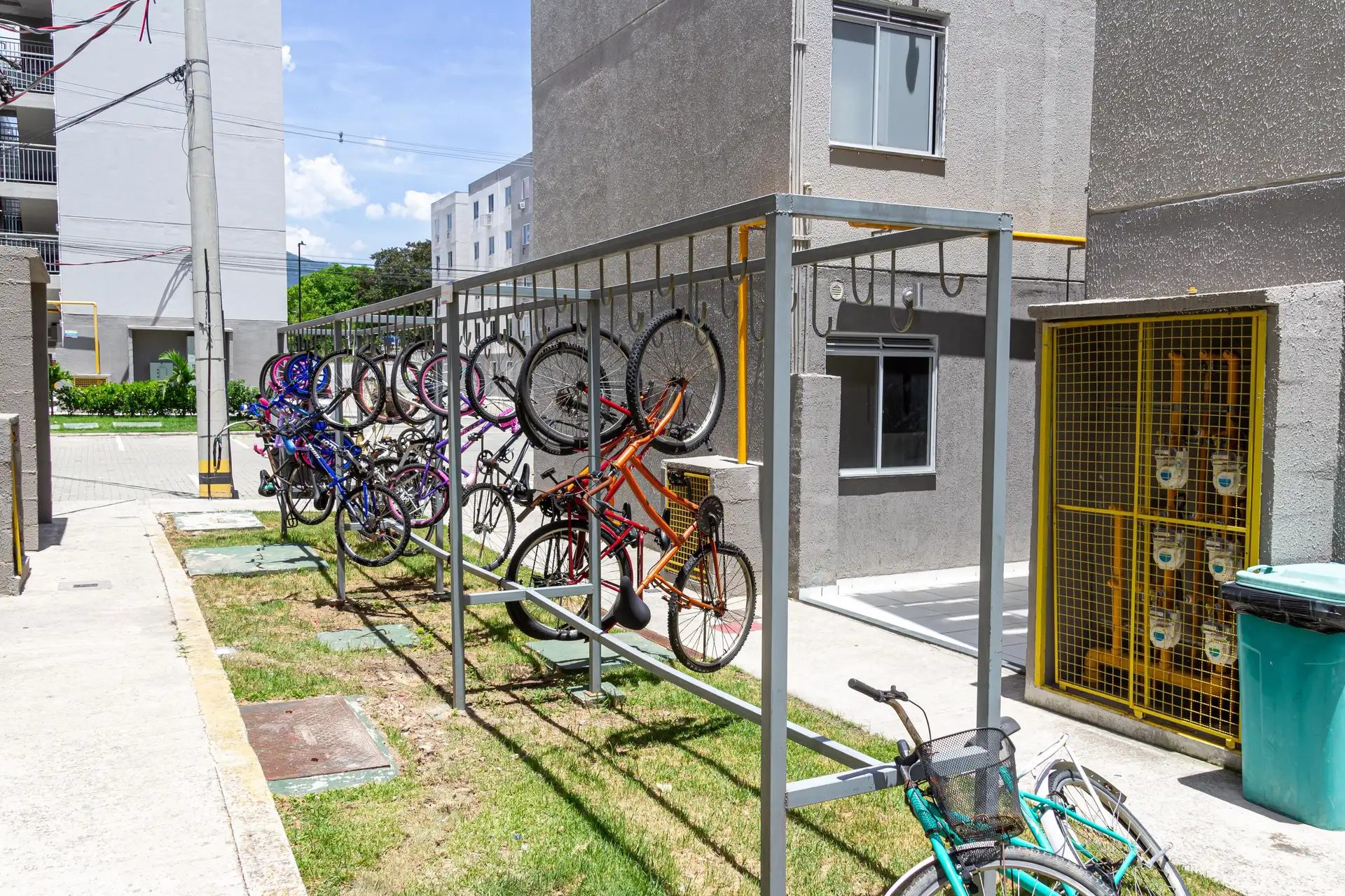 Rental apartment with 2 bedrooms and a balcony — photo 99