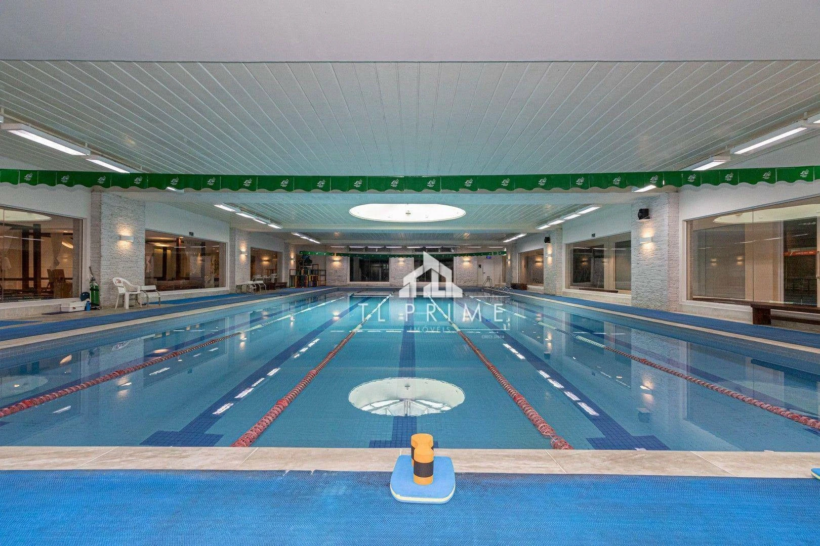 Furnished apartment, 99 m², with a private pool — photo 15