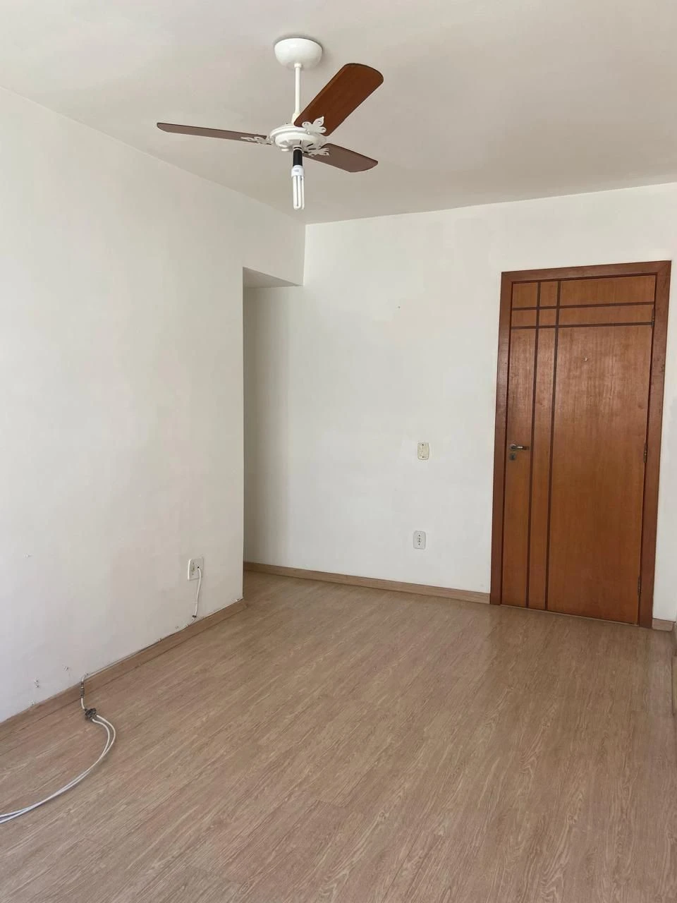 Unfurnished 2-bedroom apartment with a separate kitchen — photo 10