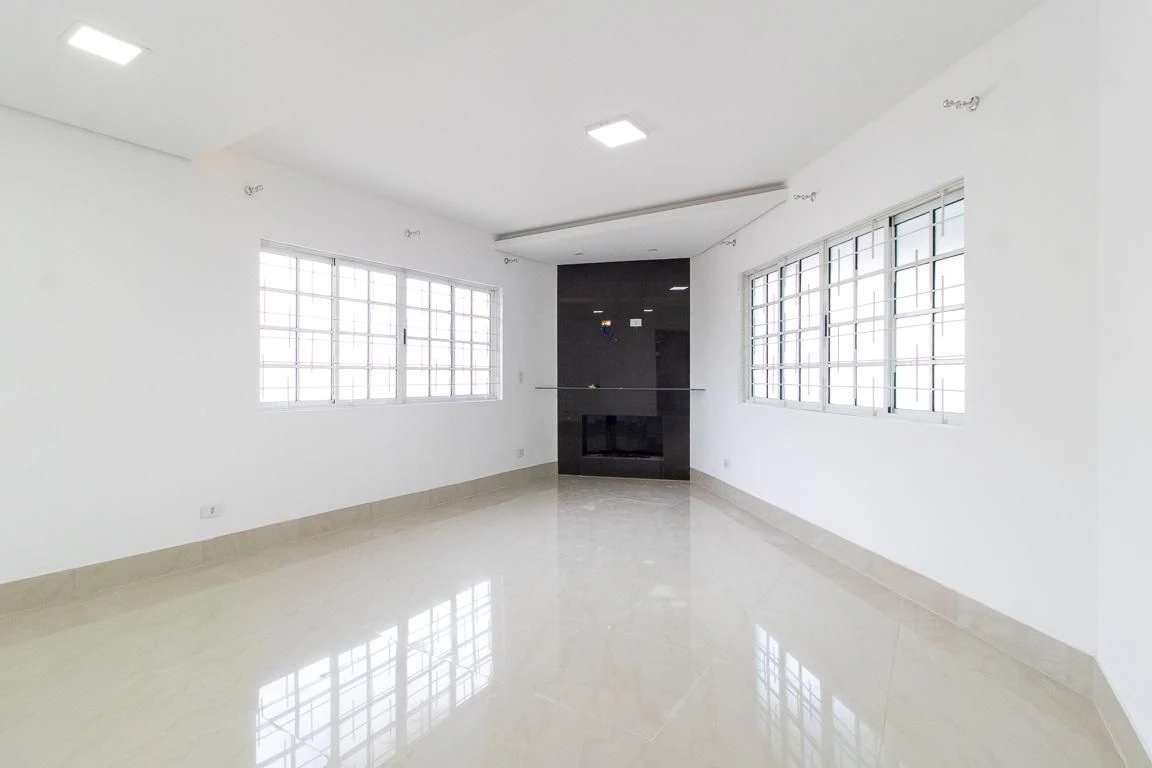 3-bedroom house with a jacuzzi — photo 22
