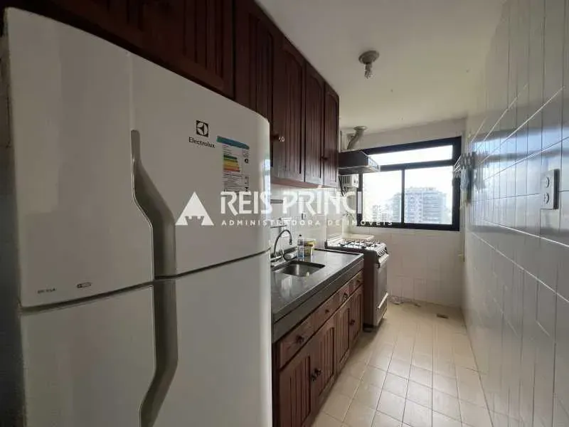 Furnished 1-bedroom apartment with 1 parking spot — photo 4