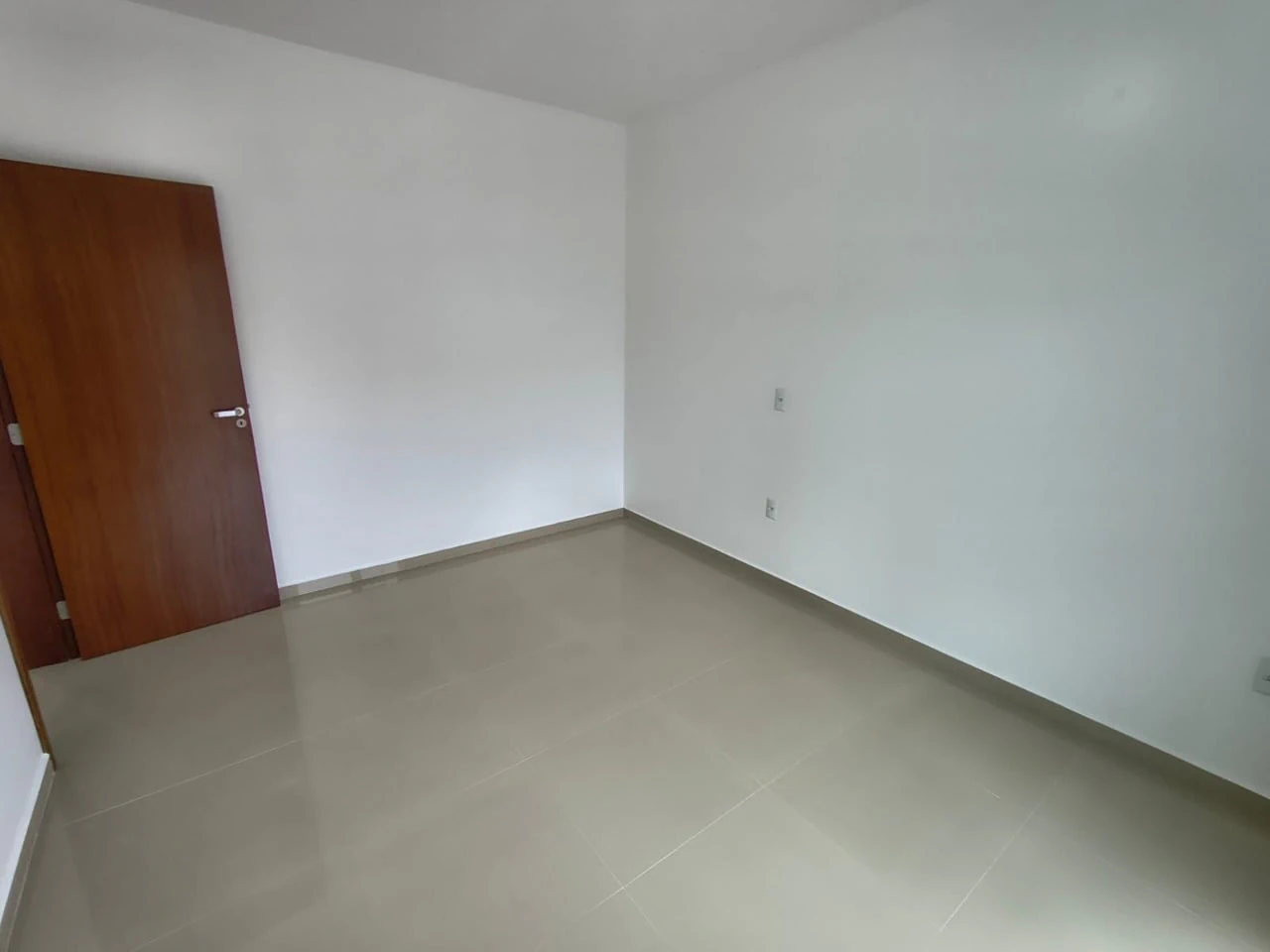 Балкон с грилем и 2 спальни: дом 98 м² — photo 12