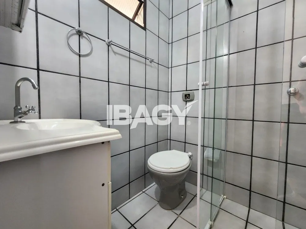 140 m² house with 3 bedrooms and an en-suite — photo 16