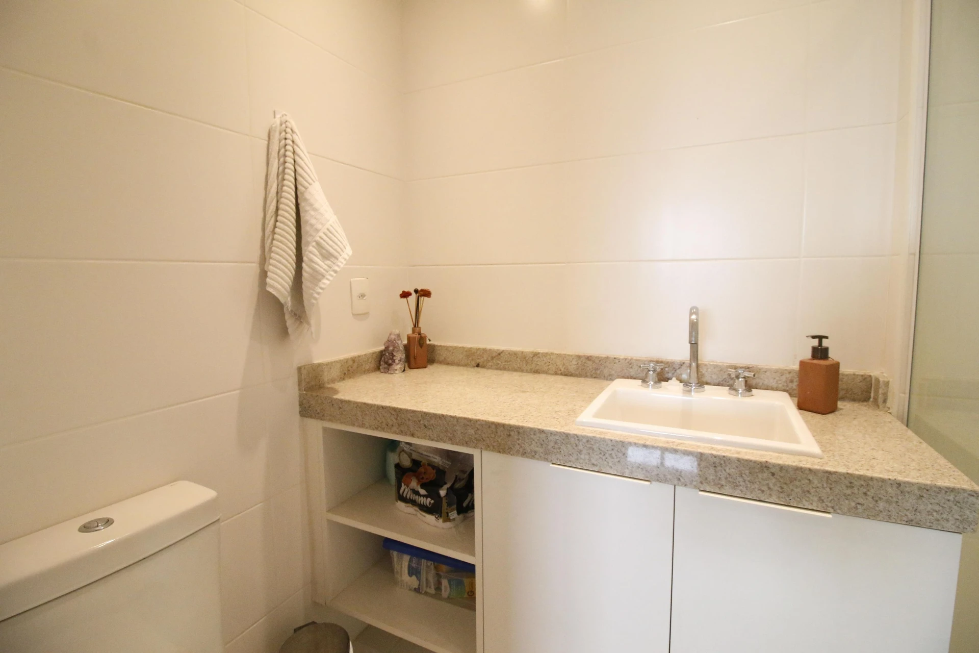 One-bedroom apartment with a dishwasher — photo 24
