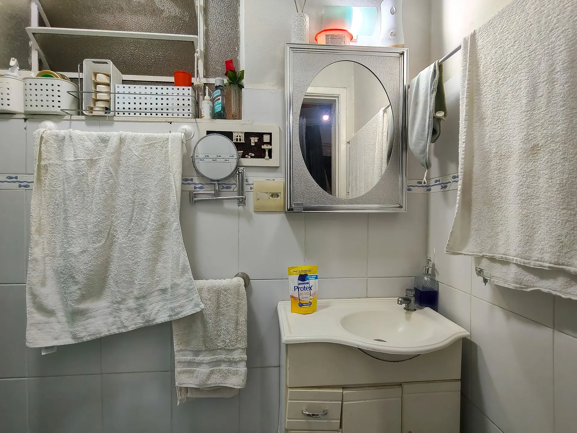 Furnished apartment with 1 en-suite and 2 bathrooms — photo 14