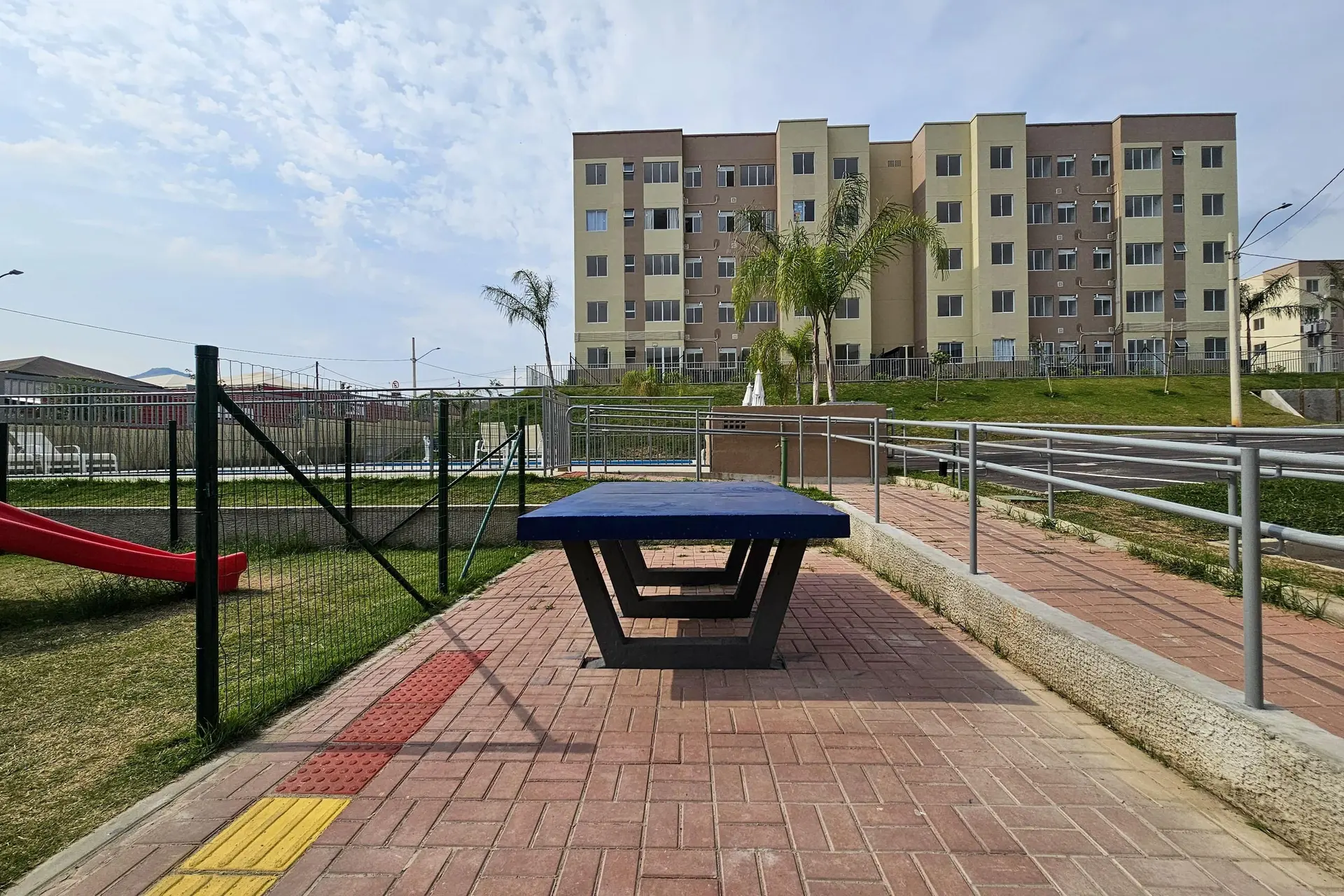 2-bedroom apartment in a building with a pool — photo 25