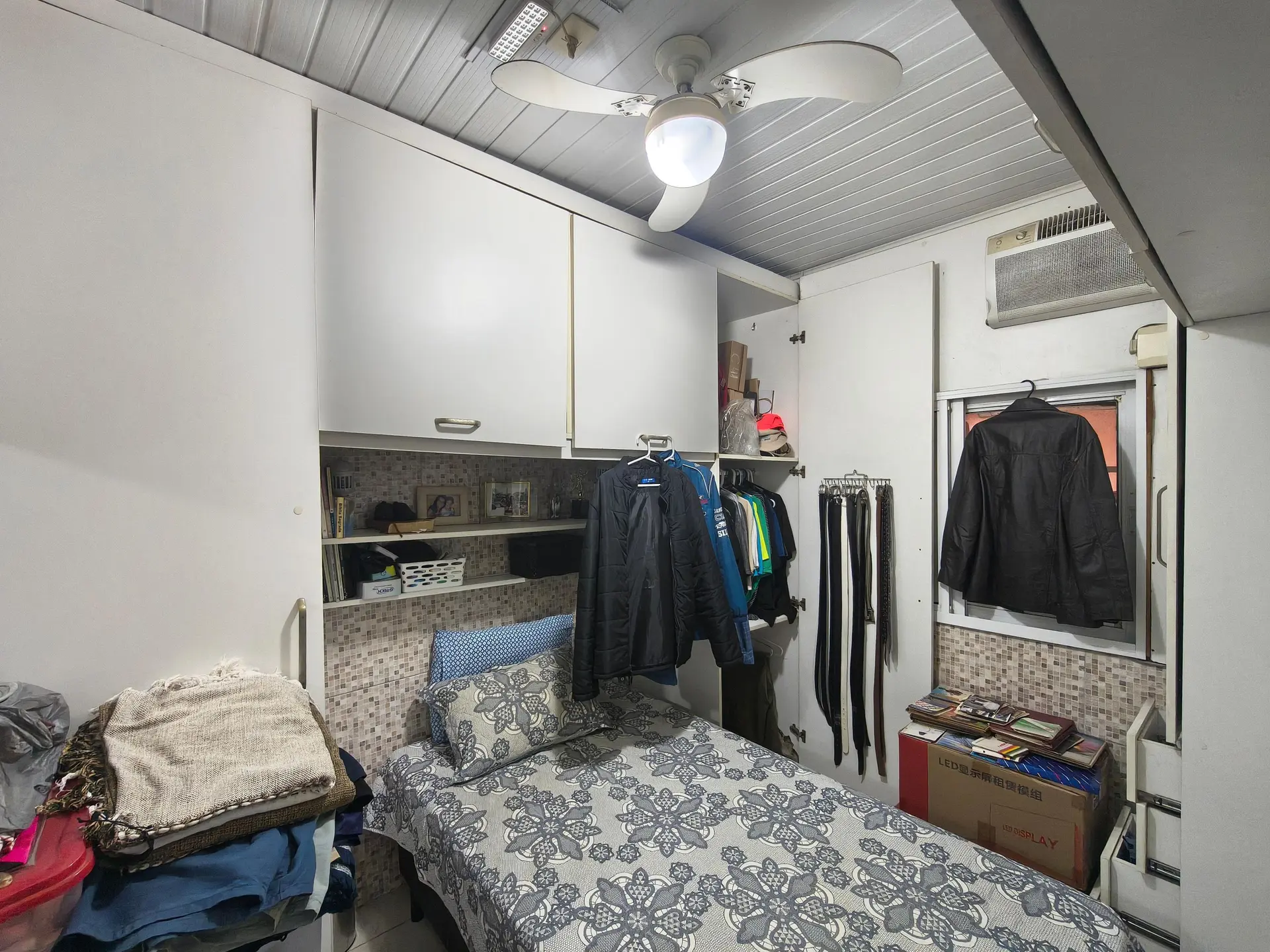 Furnished 2-bedroom house with balcony and private garden — photo 12