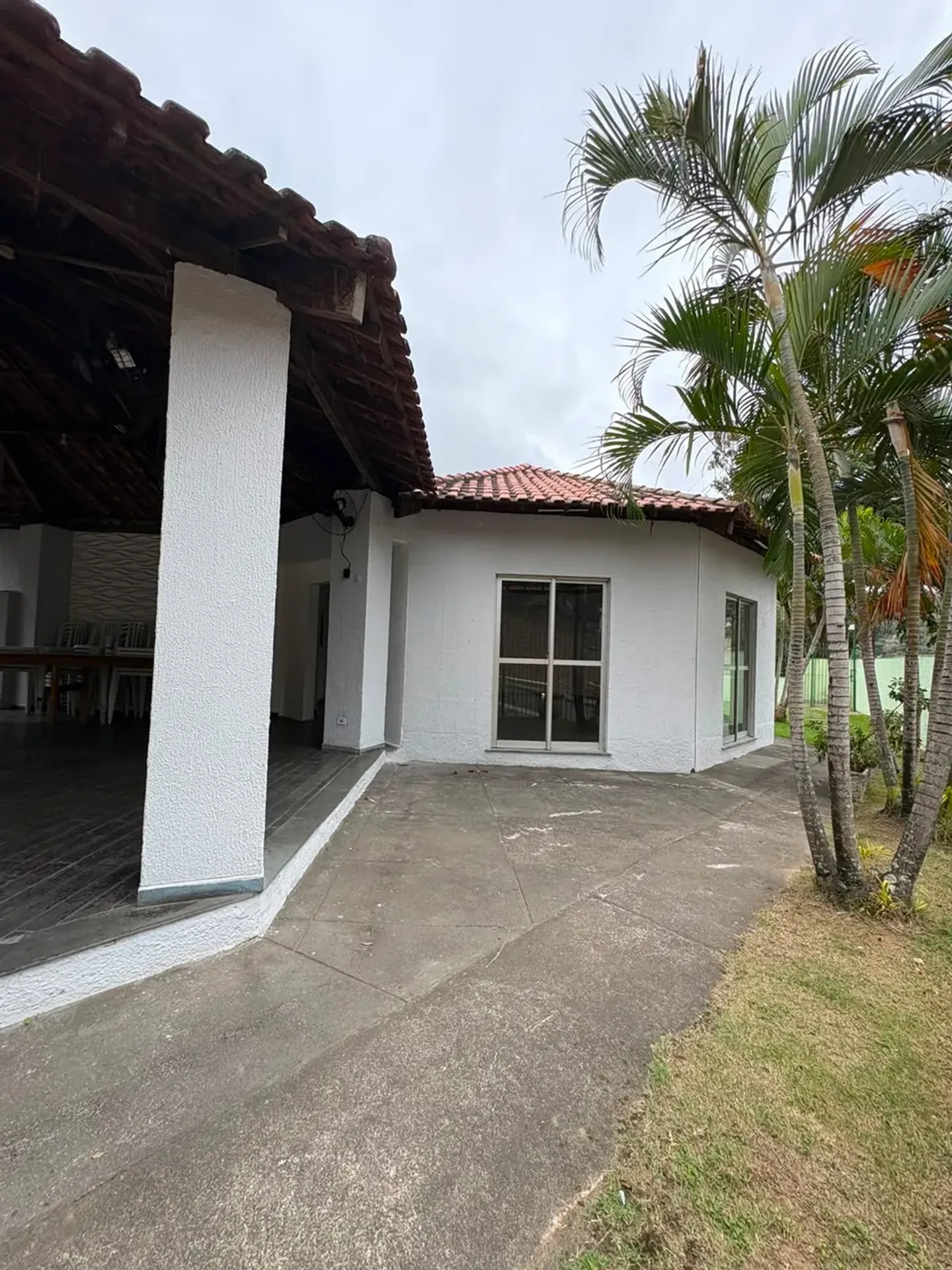 House with 2 bedrooms and 1 bathroom plus 1 parking space — photo 26