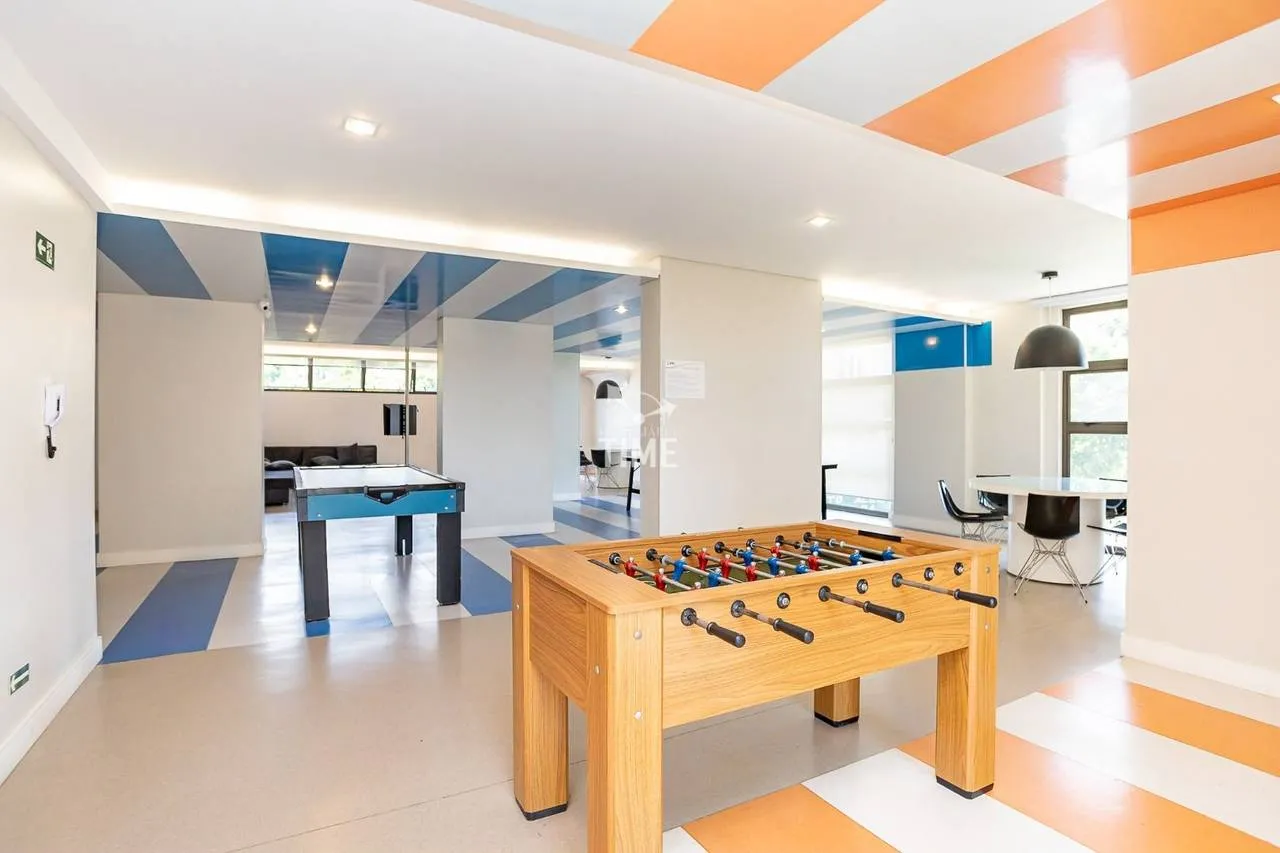 Wood or laminate floors in a 3-bedroom apartment, 78 m² — photo 96