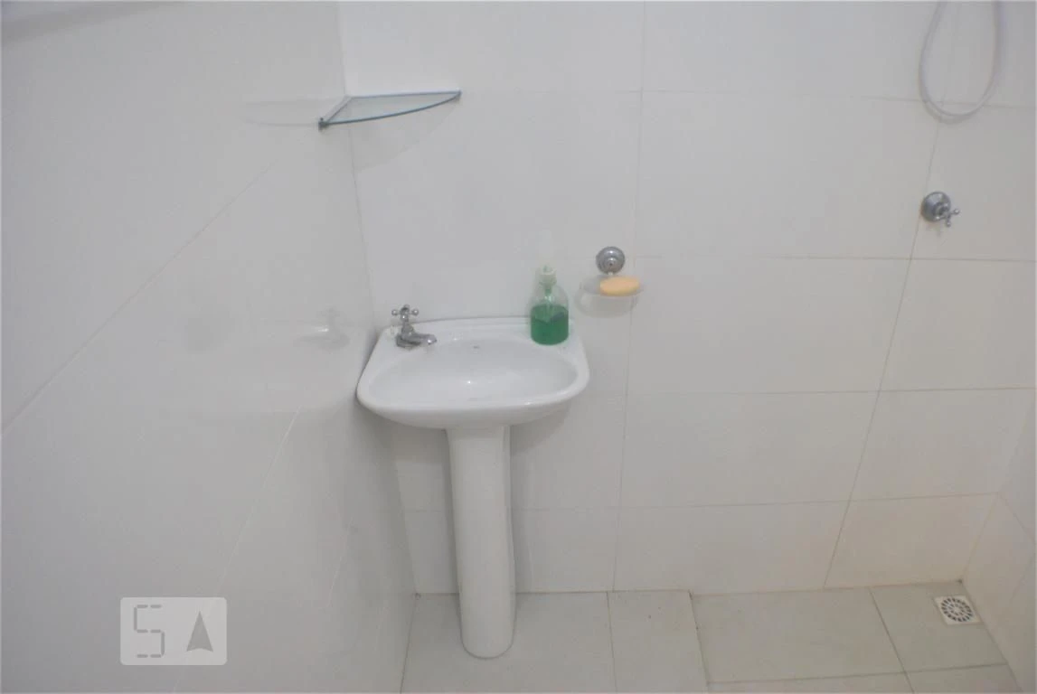 3-bedroom house with a garden in Florianópolis — photo 15