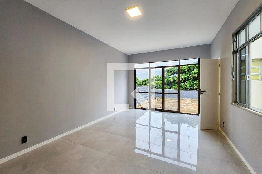 250 m² apartment with a mountain view and a walk-in closet — photo 5