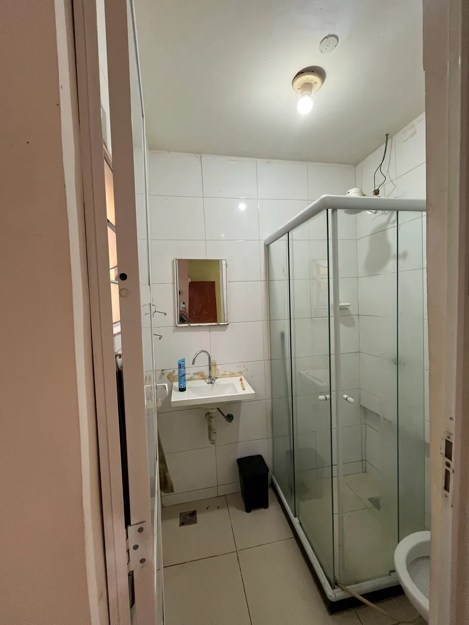 Studio kitnet with washing machine and 1 bedroom and 1 bathroom — photo 9