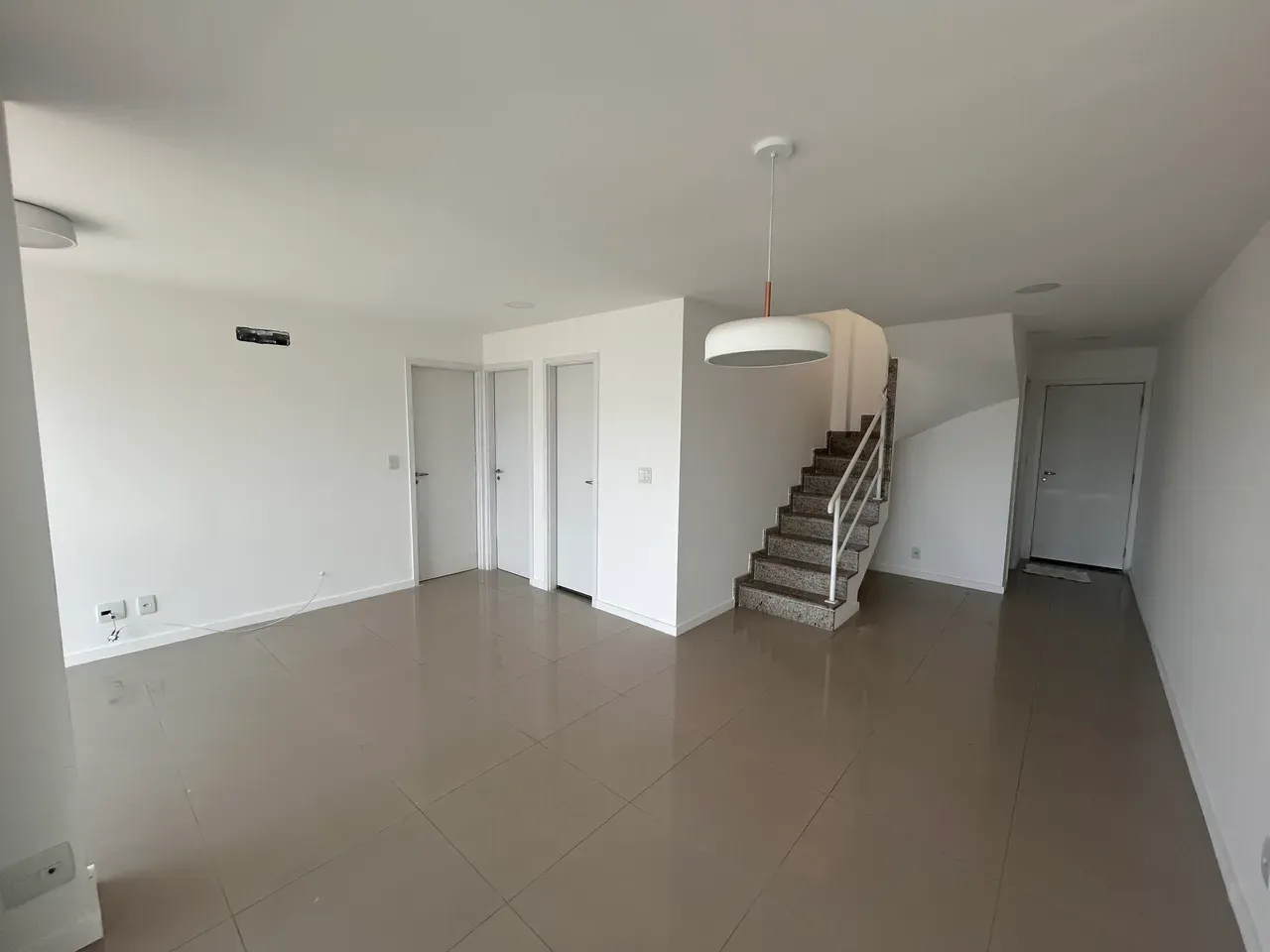 3-bedroom apartment with a mountain view in Rio de Janeiro — photo 8