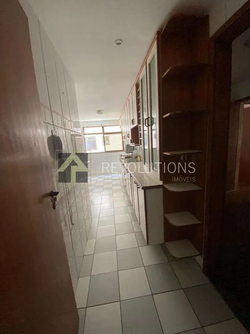 Park view in a 4-bedroom apartment, 125 m² — photo 2