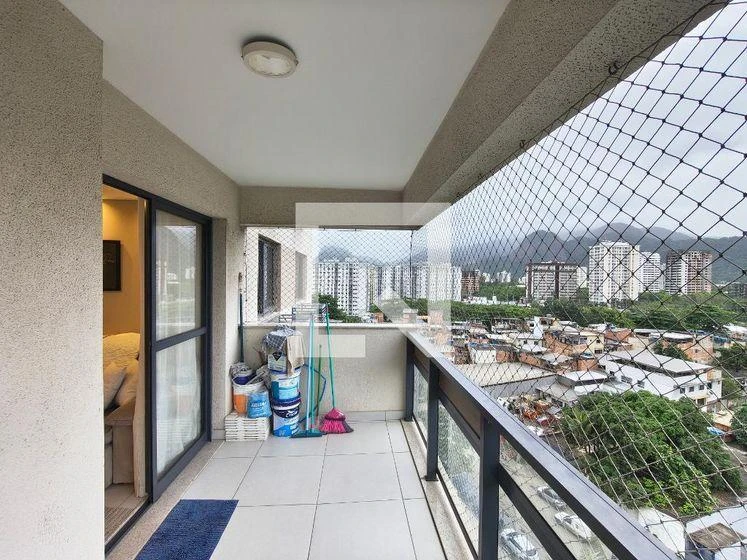 3-bedroom apartment in a building with a gym — photo 30