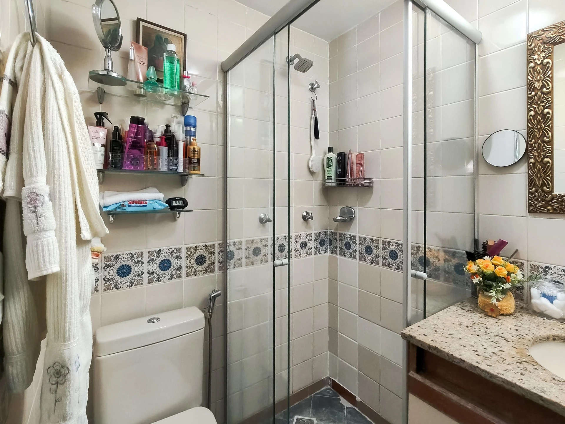 Mountain view in a 3-bedroom apartment, 200 m² — photo 41