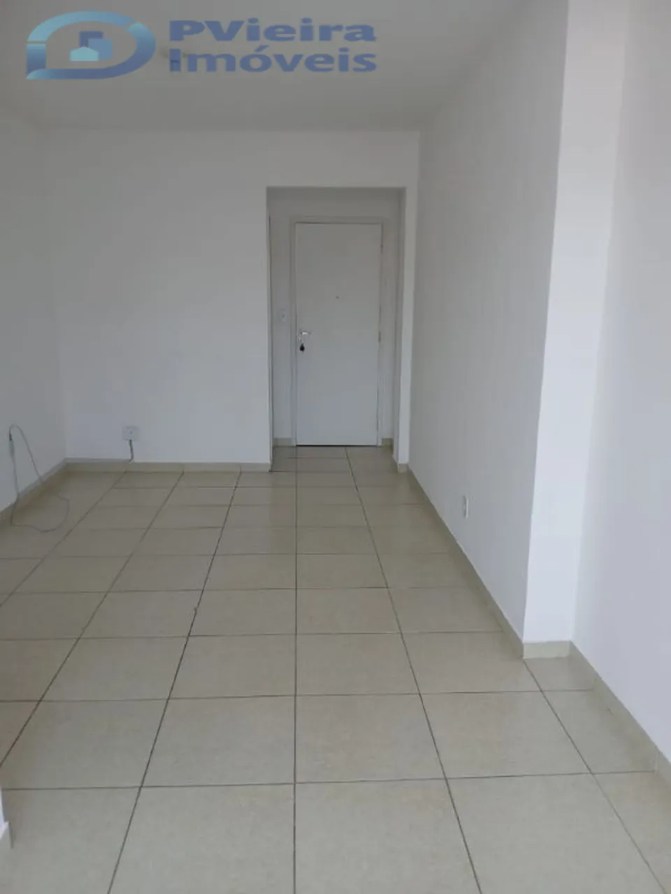 2-bedroom apartment with 1 parking spot and balcony — photo 11