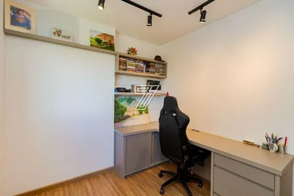 Furnished 3-bedroom apartment on the 13th floor — photo 72