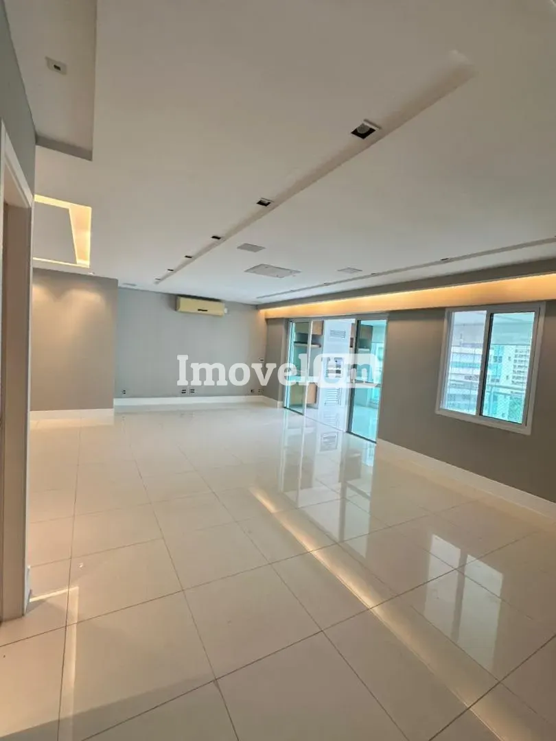 3-bedroom apartment with a home office — photo 6