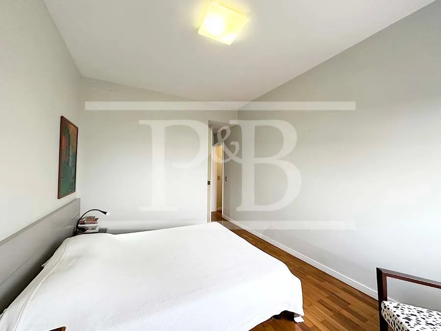4-bedroom apartment with 200 m² and 2 parking spots — photo 13