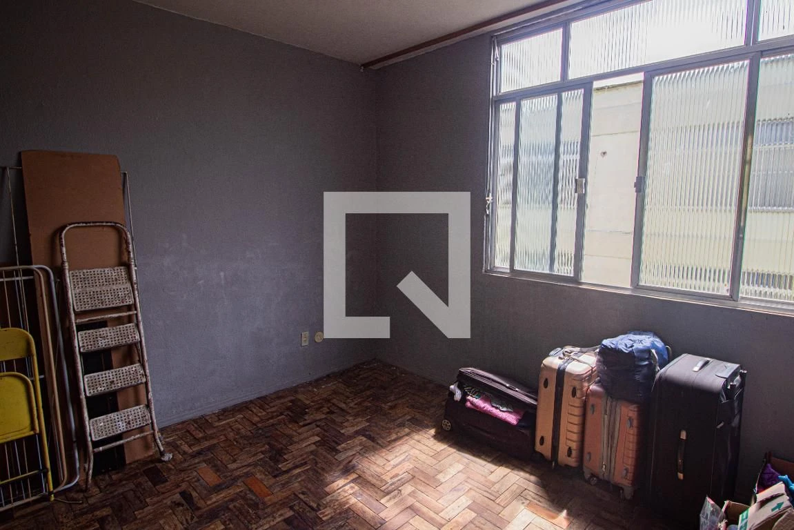 Departamento de 1 dormitorio con piso de madera o laminado — photo 24