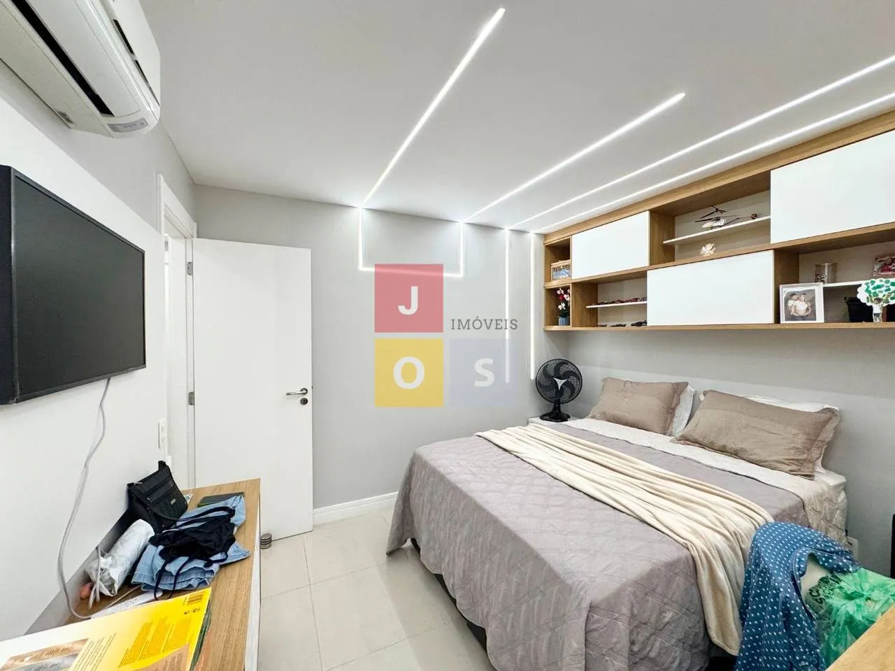 Apartamento mobiliado, 193 m², com janelas do piso ao teto — photo 47