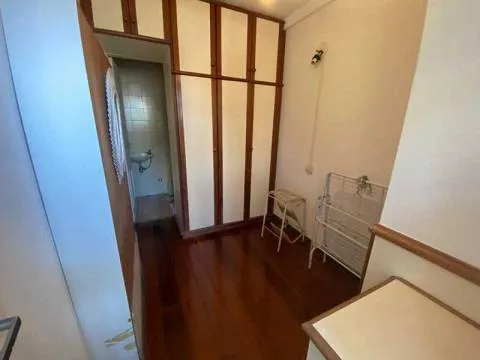 Furnished apartment with 3 bedrooms and 4 bathrooms — photo 14