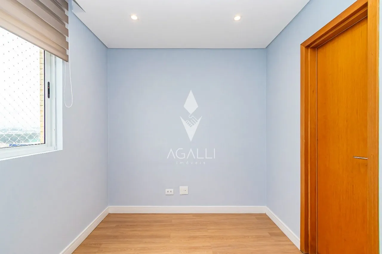3-bedroom apartment with a washing machine — photo 19