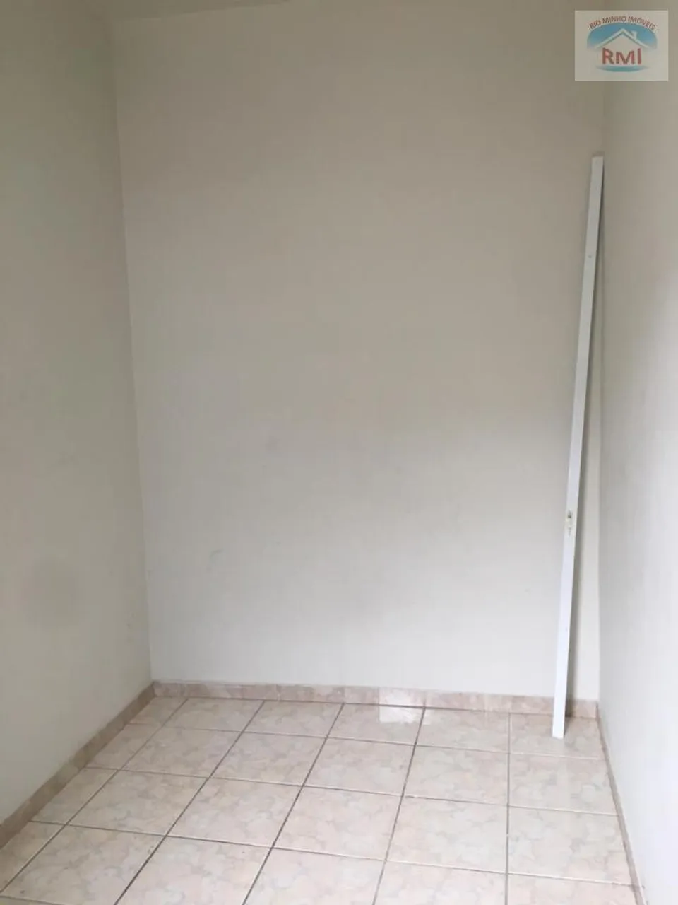 Apartamento com 2 quartos e cozinha separada — photo 12