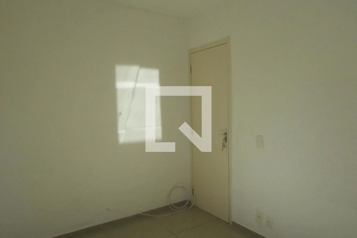 Unfurnished 2-bedroom apartment with 1 parking space — photo 40