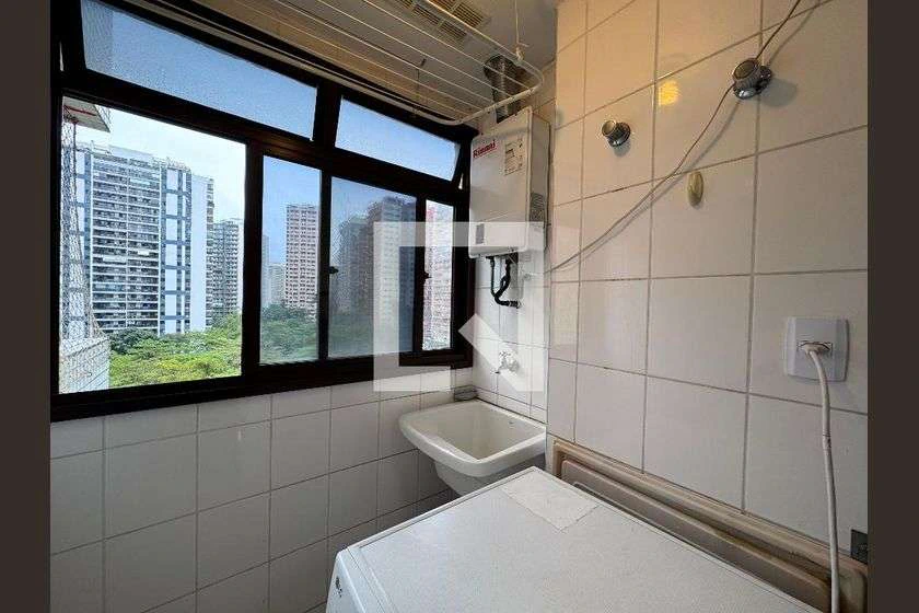 Furnished 2-bedroom apartment with balcony and gas kitchen — photo 29