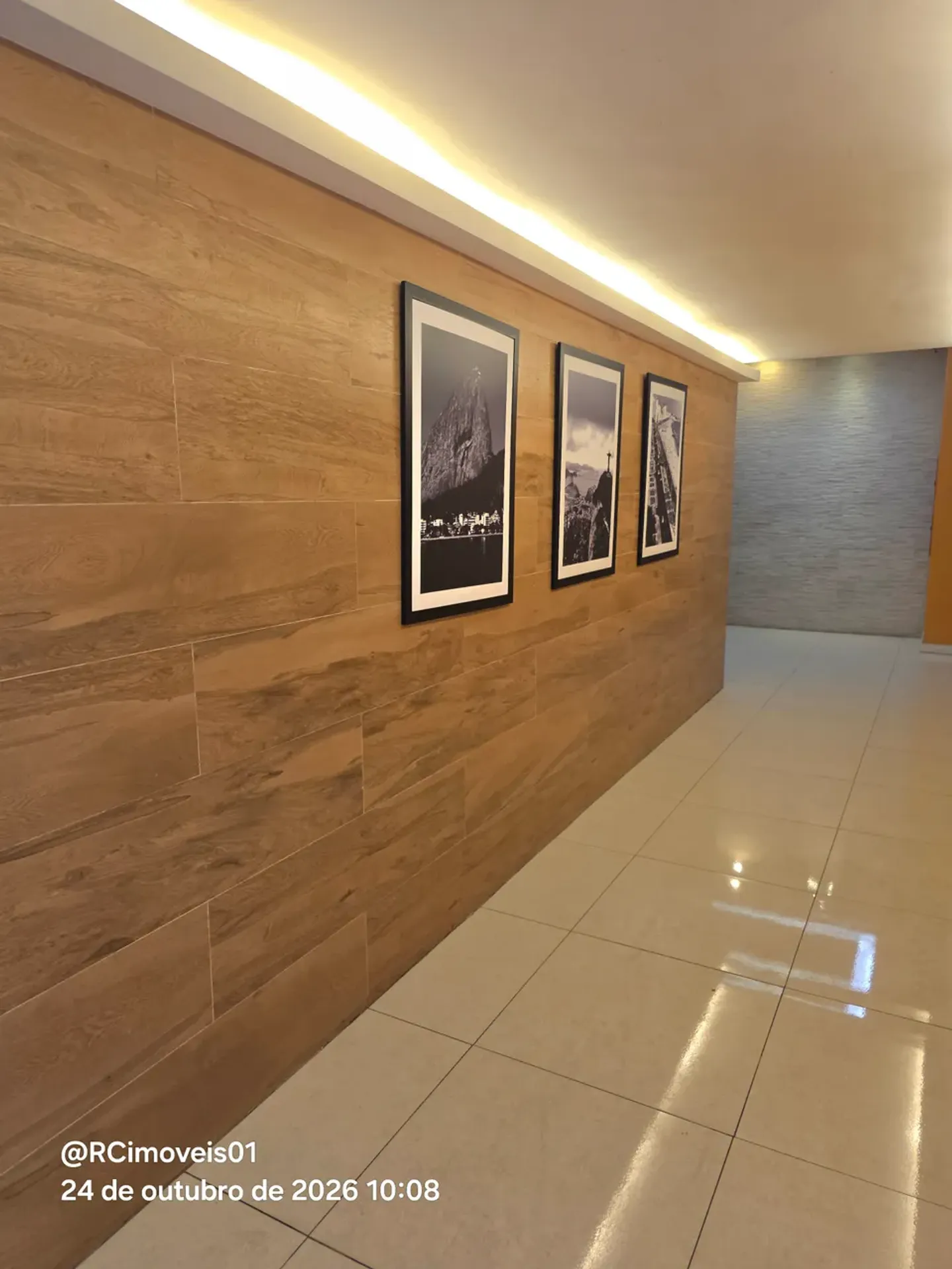 Apartment on the 5th floor with a mountain view — photo 30